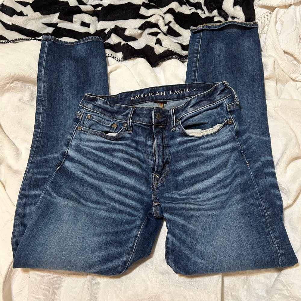 American Eagle Men’s air flex denim jeans size 30x34